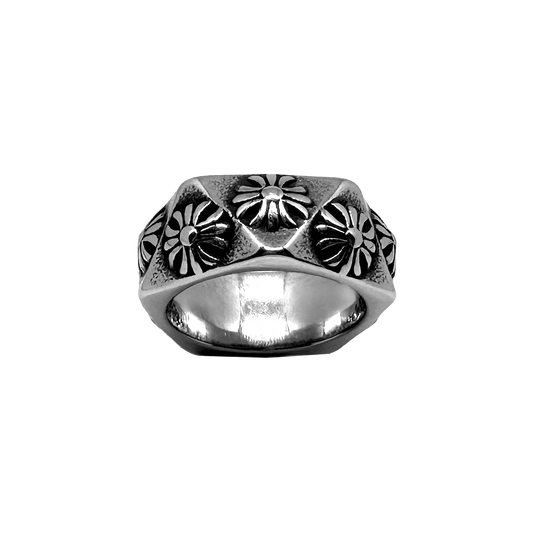 Tri Fleur Ring