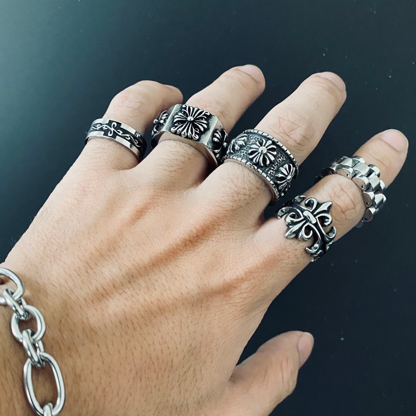 Medieval Fleur Ring