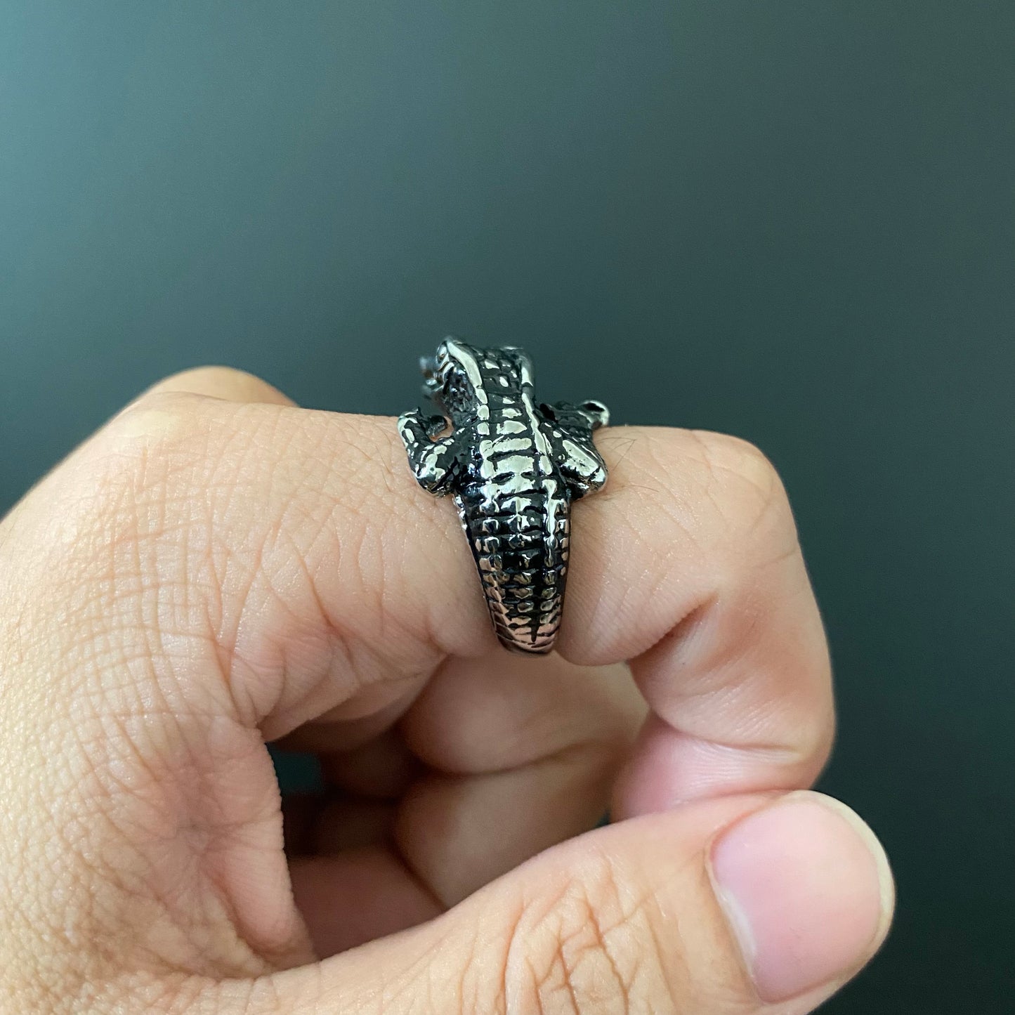 Alligator 360 Ring