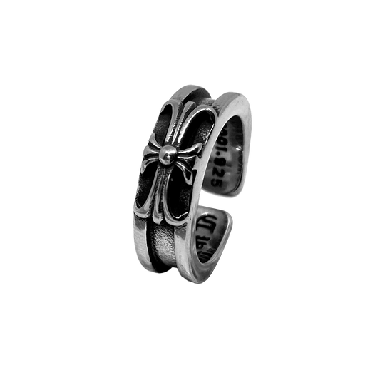 Center Cross Ring
