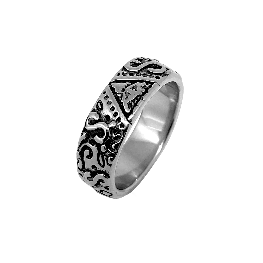 Pyramid Eye Ring
